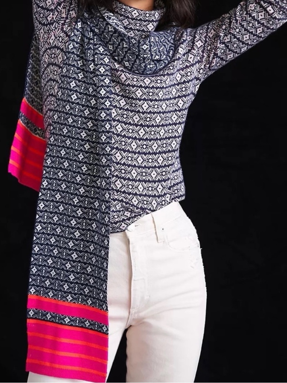 NWT Anthropologie Abstract Knit Scarf